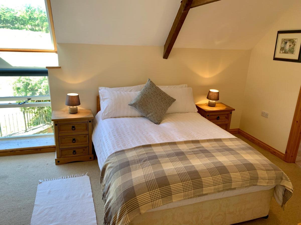 The Granary Villa Abergavenny Exteriör bild