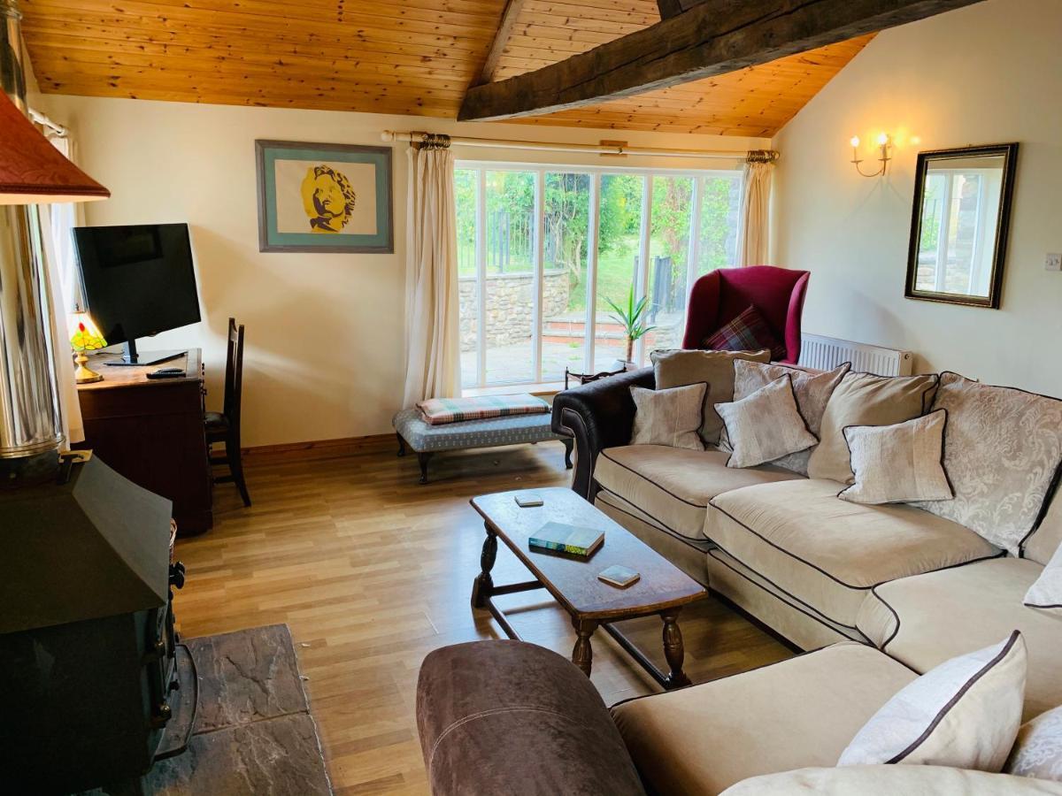 The Granary Villa Abergavenny Exteriör bild